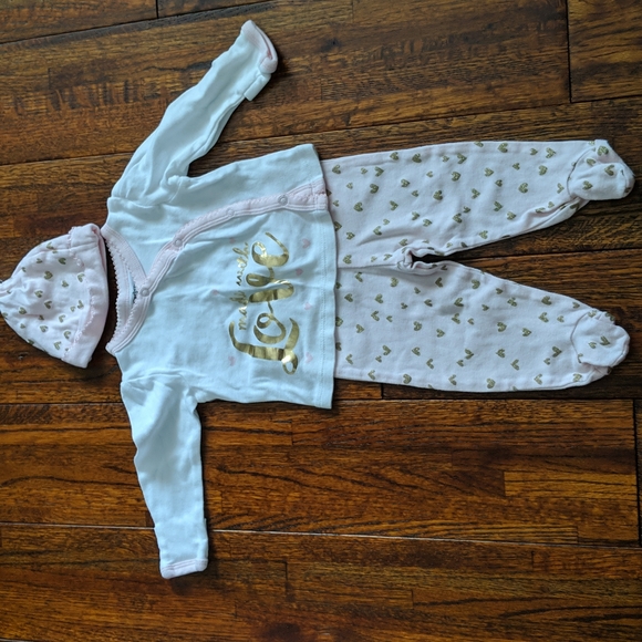 0-3 Month Lot - Picture 4 of 8